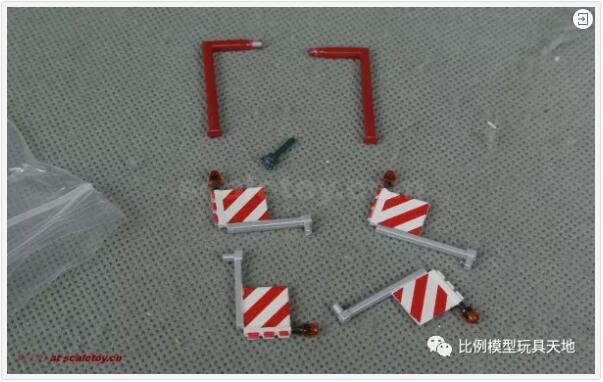 支撐腿，警示燈，警示牌等。